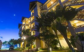 Sabah Beach Villas&Suites
